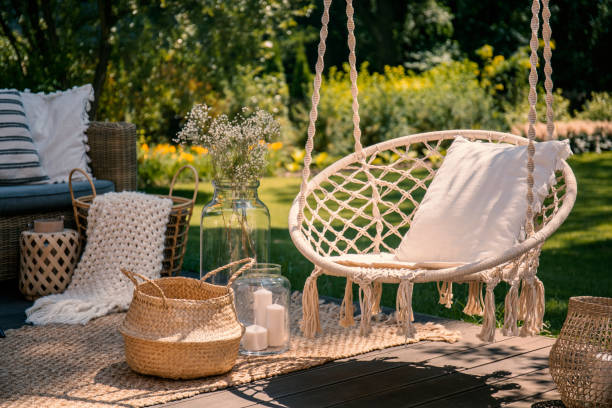 Find out how you can create a great garden lounge (Gartenlounge) with the help of experts.
