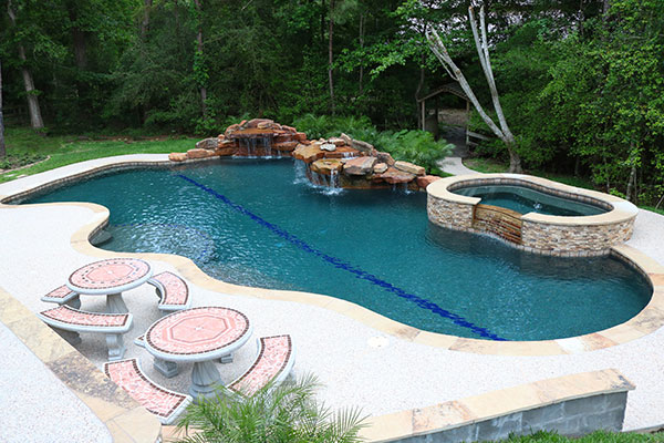 Have Every Feature You Want Professionally Installed by Skilled Pool Designers in Florida